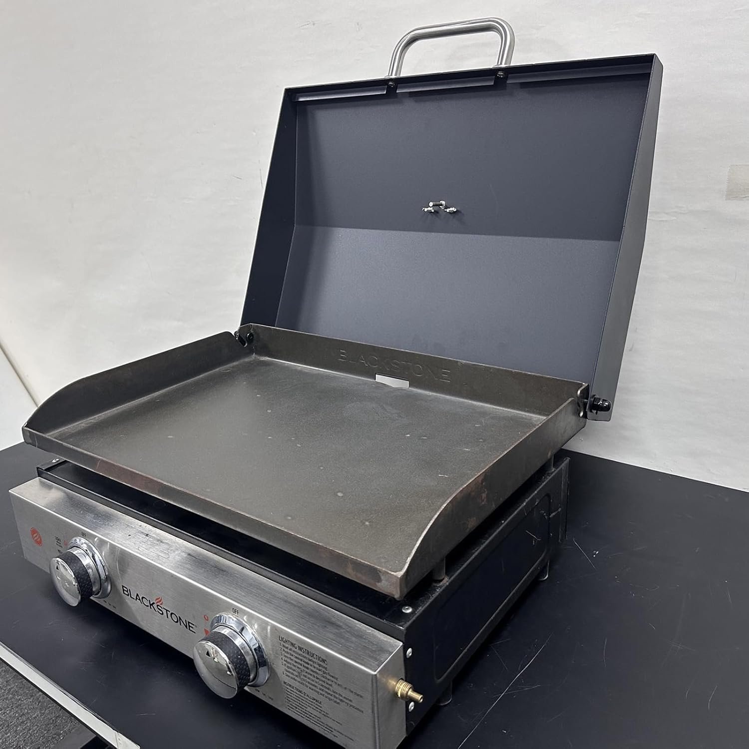 Upgraded Hinged Lid for Blackstone 1666 22" Omnivore Original Tabletop Griddle (2024 Model), Griddle Cover with Thermometer for Blackstone 1666 1813 2203 2271 2020 2205 22In Grill Case - Image 7