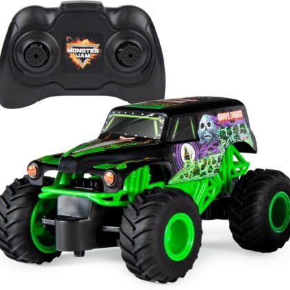 Monster Jam, Official Grave Digger Remote Control Monster Truck, 1: 24 Scale, 2.4 Ghz, for Ages 4 & Up