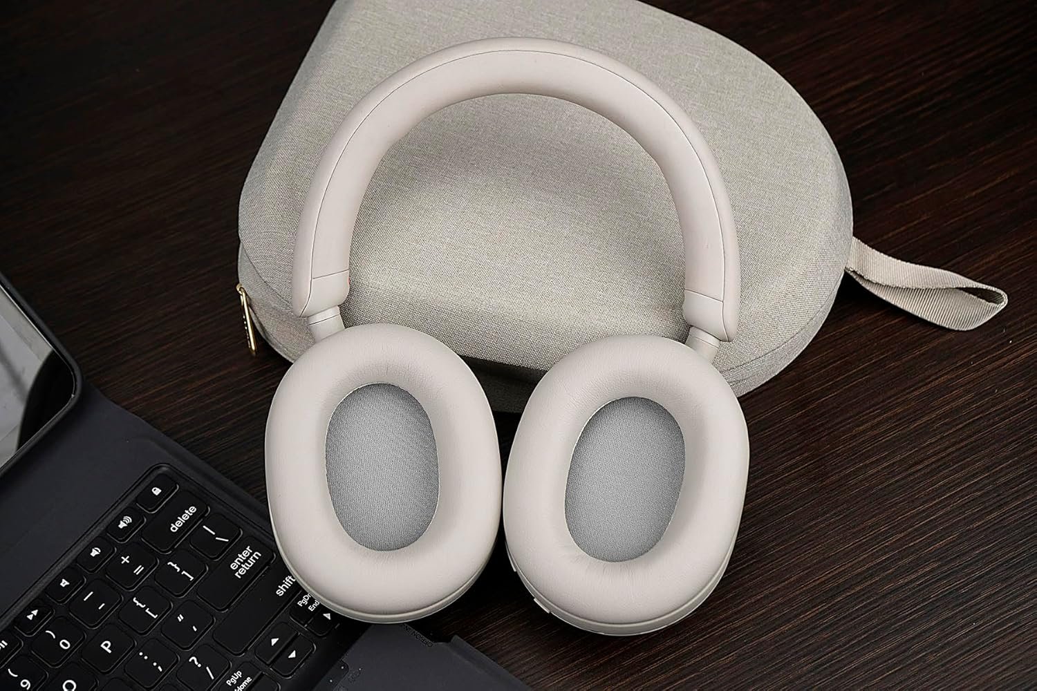 Premium Replacement Ear Pads Cushions for Sony WH-1000xm5 Noise Canceling Headphones, with Soft-Touch Leather, Breathable Memory Foam, Long-Lasting Comfort, Easy Installation (Gray) - Image 7