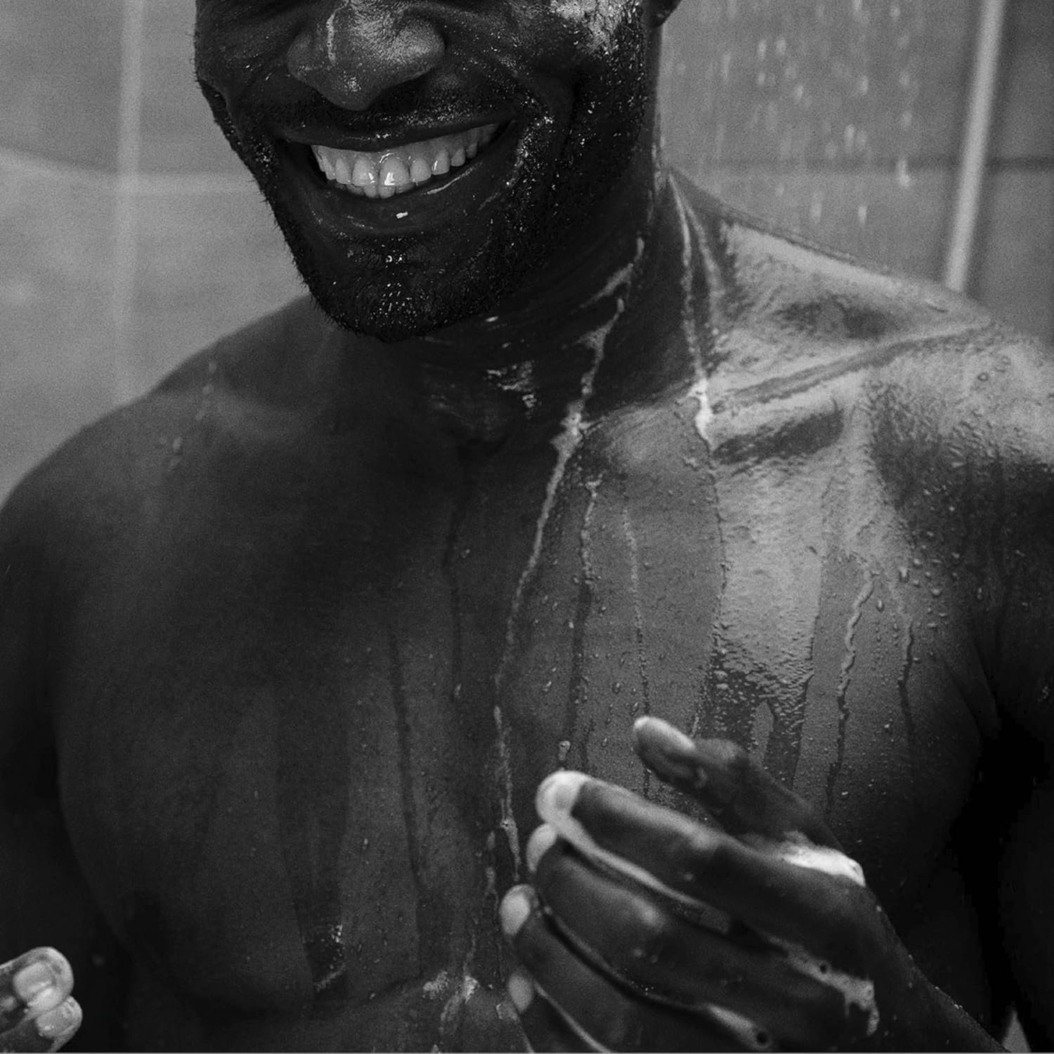 Aesop Travel Shampoo | Soften Hair, Restore Shine | Bergamot Rind, Frankincense, Cedar Atlas | 3.3oz / 100mL - Image 4