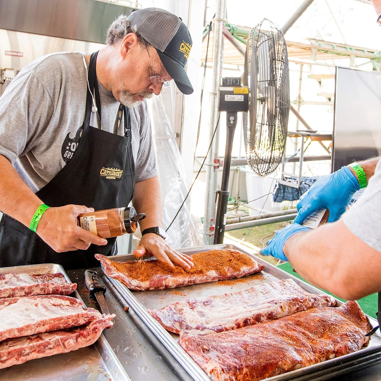 Cattlemen's Cowboy Rub, 27.25 oz - One 27.25 Ounce Container of Cowboy BBQ Rub with Hickory Smoke, Molasses and Coffee Flavor, Perfect for Brisket, Chicken or Beef - Image 7