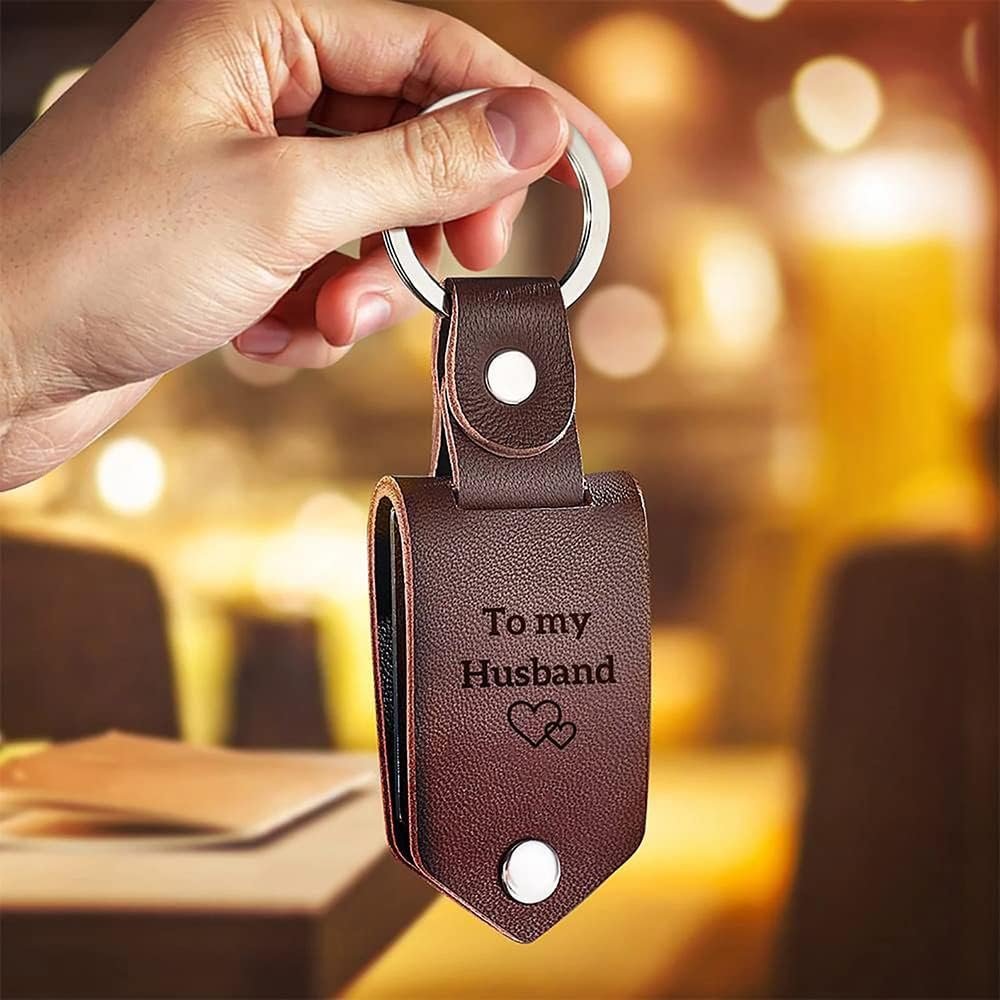 Personalized Photo/Text Leather Keychain for Men Womens Custom Picture Key Chains Memorial Gifts for Family Lover - Image 4