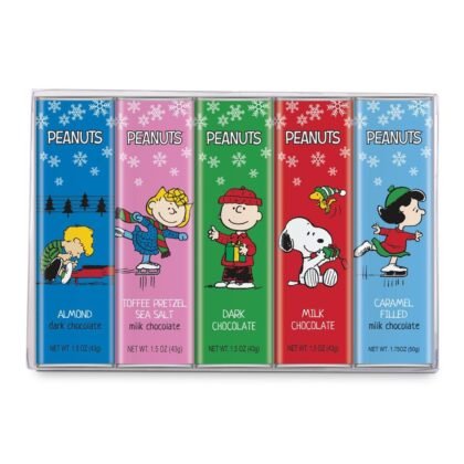 Peanuts Christmas Chocolate Winter Variety Gift Pack, Snoopy Gourmet Bar Snack Set, Charlie Brown Gifts for Kids, 1.5oz 5-Bar Rich Belgian Chocolate Holiday Box Set, Kosher Candy,