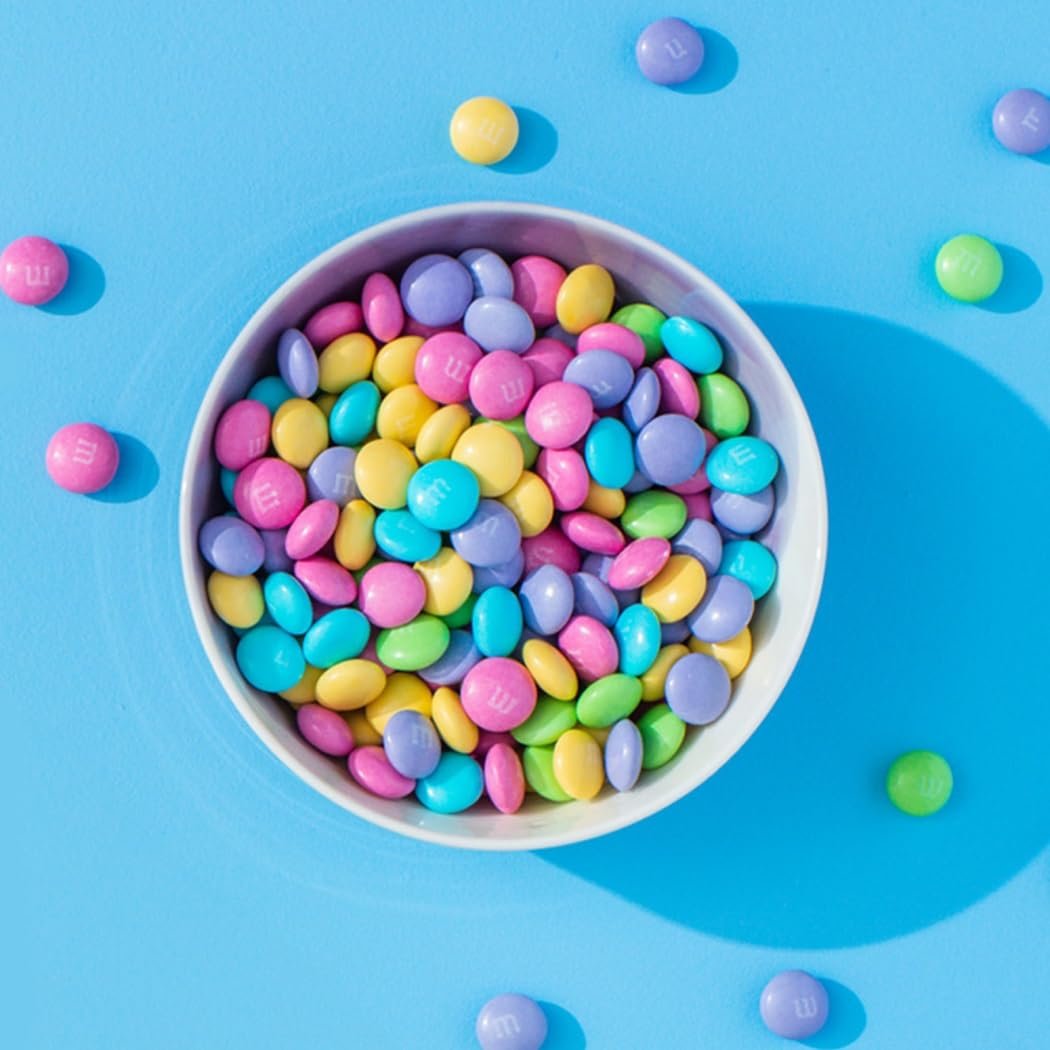 M&M'S Milk Chocolate Easter Candy, Pastel Blend, Chocolate Easter Basket Stuffers, Fill Eggs, 38 Ounce Bag - Image 8