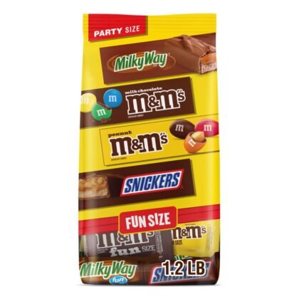 M&M'S, SNICKERS & MILKY WAY Fun Size Chocolate Candy Variety Pack, Party Size, 19.2 Oz Bulk Bag