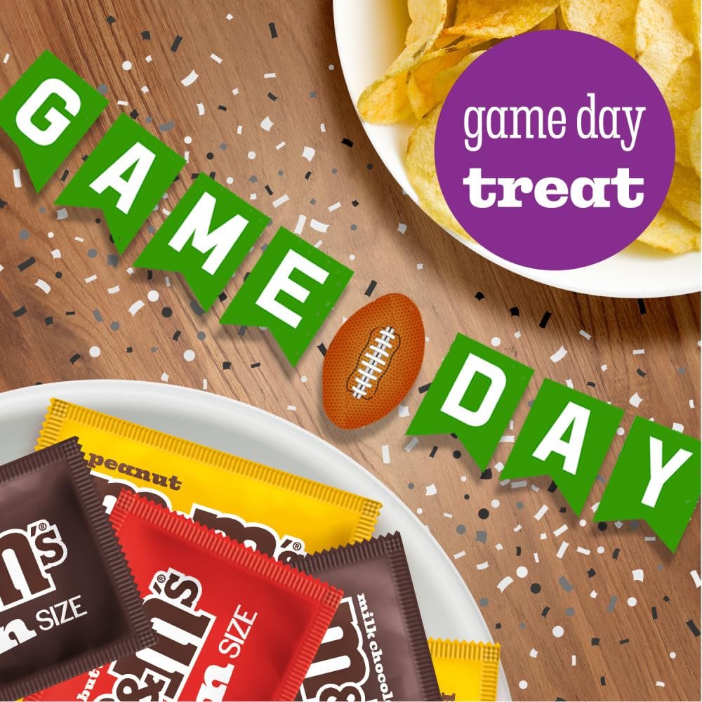 M&M'S Milk Chocolate, Peanut & Peanut Butter Fun Variety Pack, Party Size, 19.41 Oz Bulk Candy Bag (1.36 Pounds) - Image 4