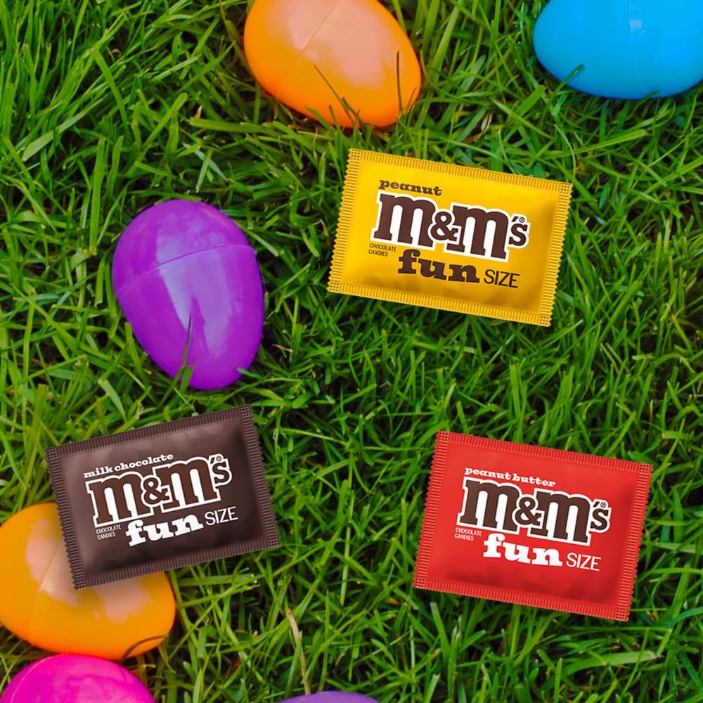 M&M'S Milk Chocolate, Peanut & Peanut Butter Fun Variety Pack, Party Size, 19.41 Oz Bulk Candy Bag (1.36 Pounds) - Image 6