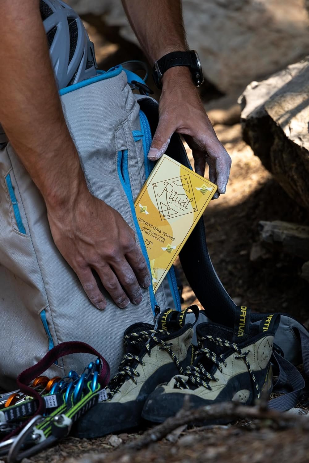 Ritual Dark Chocolate Bar, Honeycomb Toffee 75% Cacao, Notes of Honey Comb & Dark Chocolate, 2.12 oz - Image 6