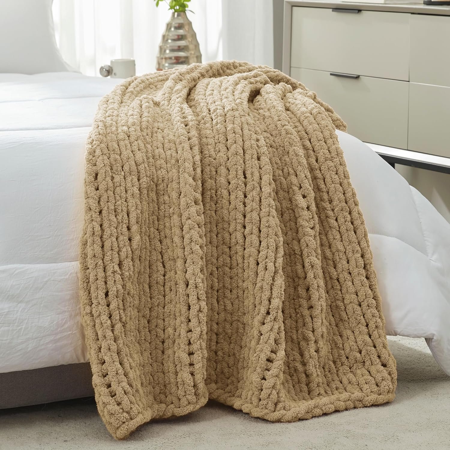 Amélie Home Chunky Knit Throw Blanket for Couch, Soft Chenille Crochet Blanket for Sofa, 50"x60", Beige - Image 7
