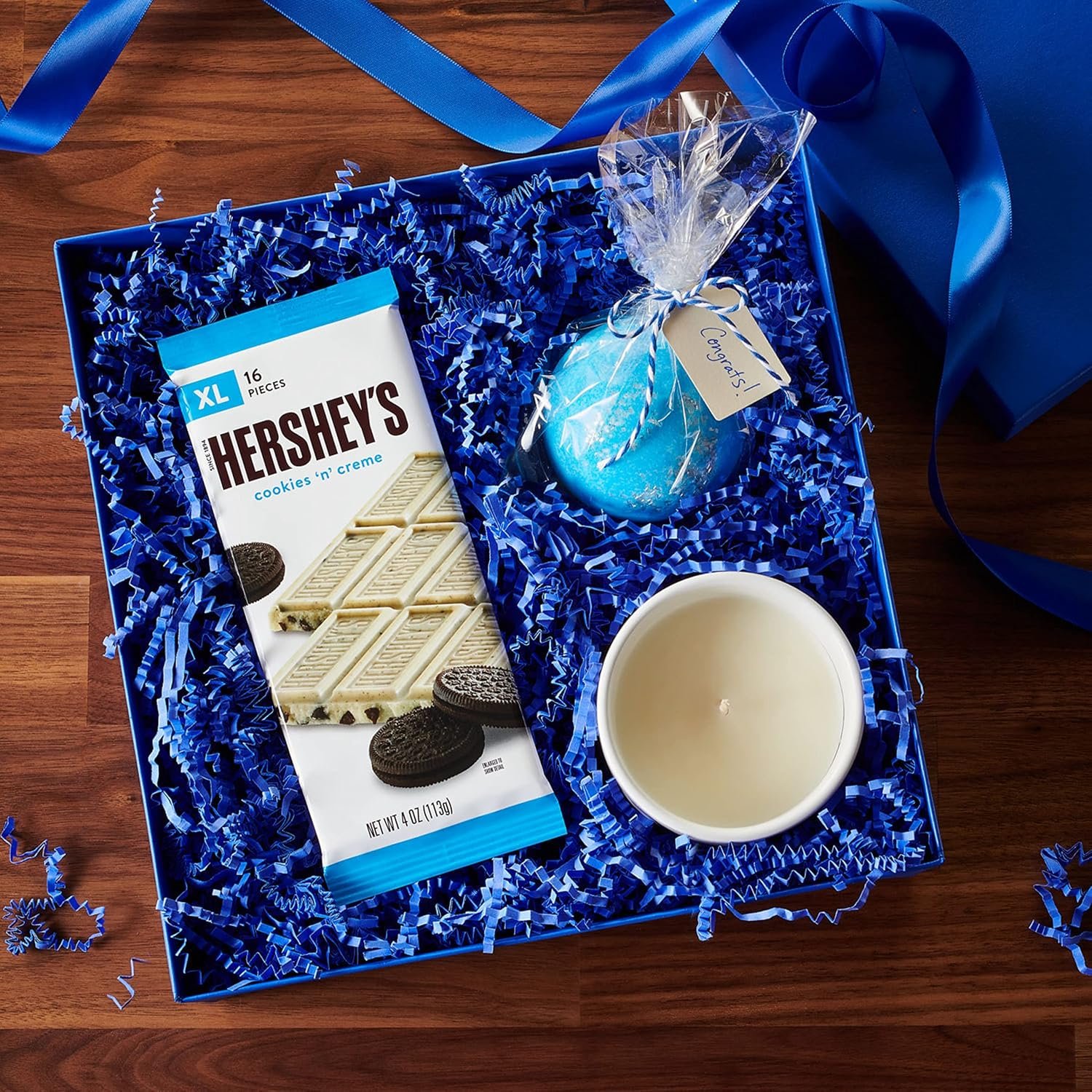 HERSHEY'S Cookies 'n' Creme XL, Candy Bar, 4 oz (16 Pieces) - Image 5