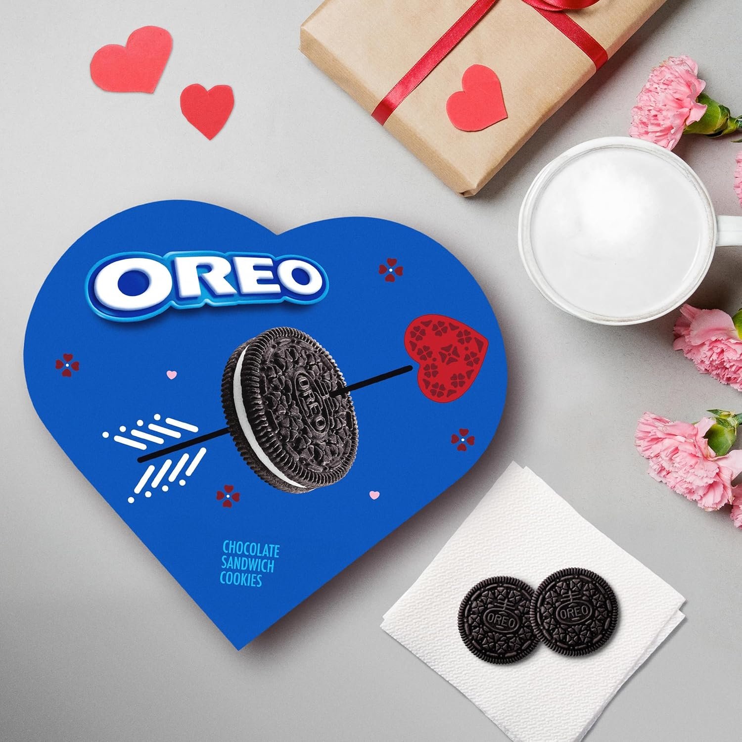 OREO Chocolate Sandwich Cookies, Valentines Day Cookies, 6.24 oz Heart Shaped Box - Image 8