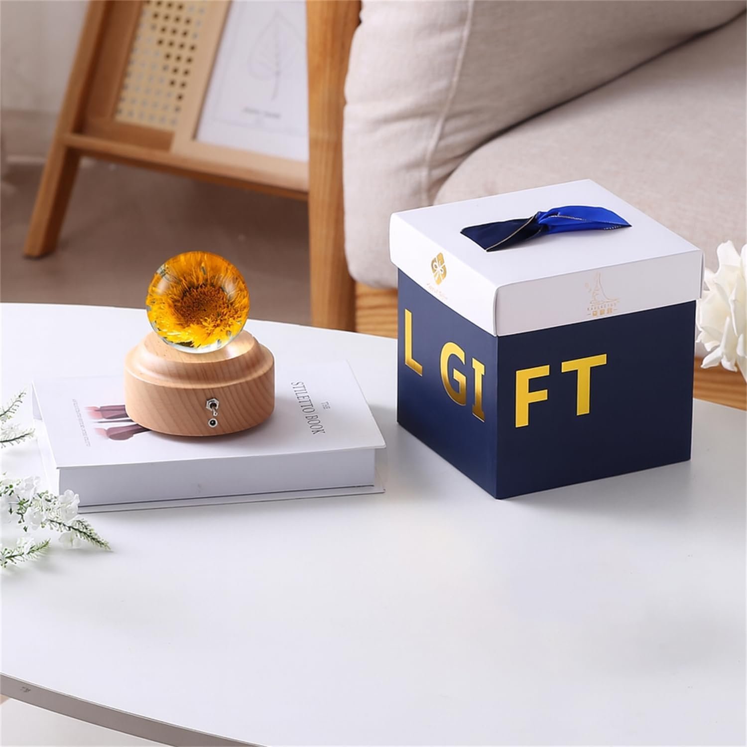 7cm Diameter Sunflowers wood Mechanism Music Box with Night Light You are my sunshine gift for Restaurant Bedroom Bar Coffee Shop Gifts for Women Mom Mother's Day Valentine's Day anniversary birthday - Image 4