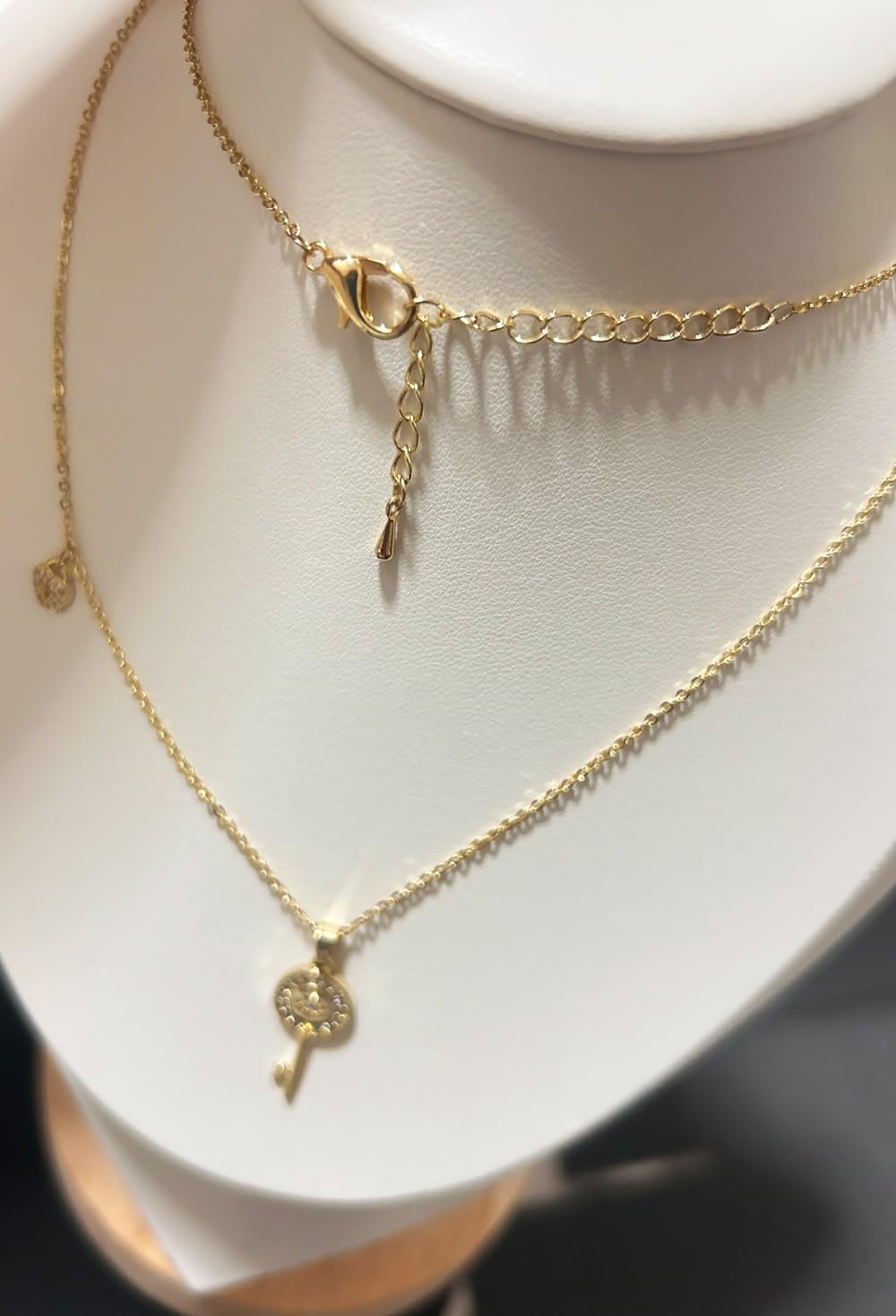 Dainty Gold Heart Lock and Key Pendant Charm Choker Necklace for Women Small Cute Delicate CZ Vintage Gold Victorian Renaissance Love Heart Necklace Antique Jewelry Accessories for Girlfriend Wife - Image 7