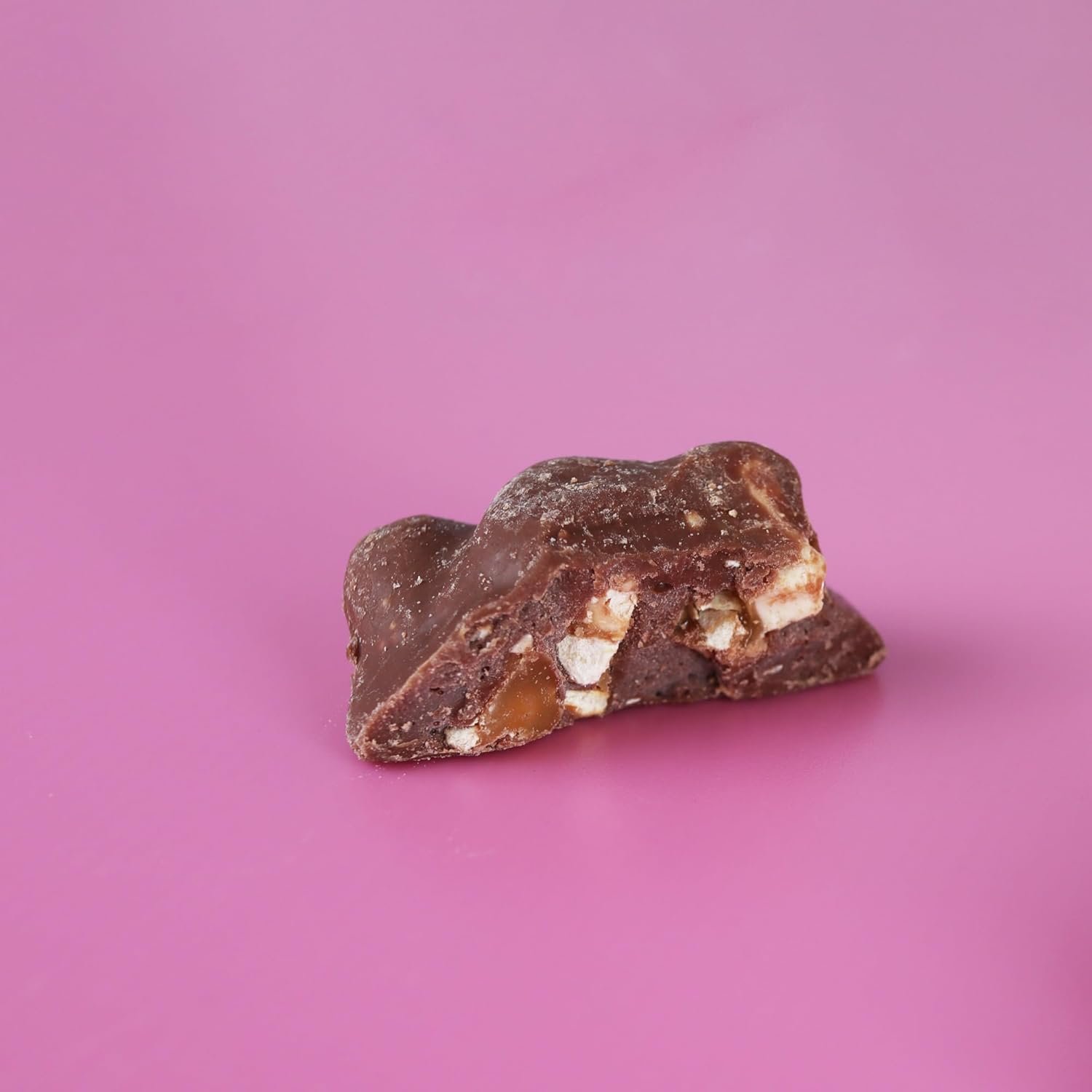 Morris National Inc Limited Edition Valentine’s Day Snickers Bark, Milk Chocolate Candy Bars with Peanuts and Caramel Inside, Party Favor Treats, 5 Ounces - Image 4