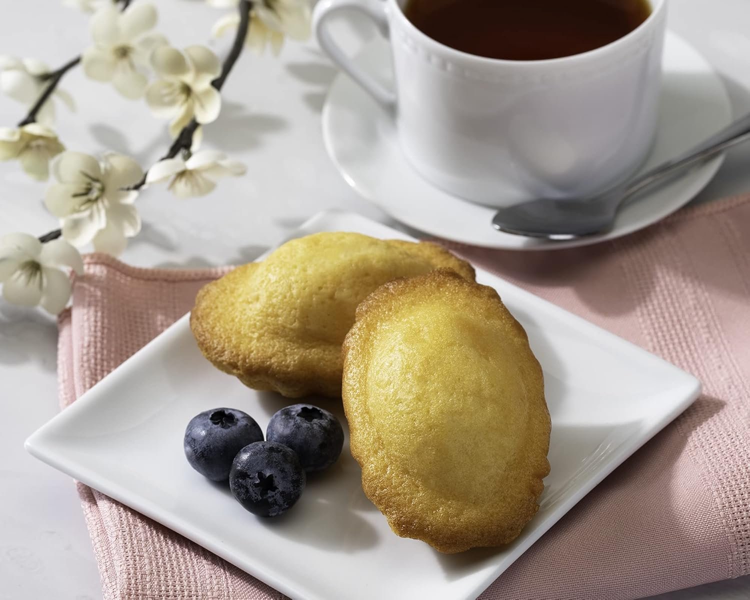 Wine Country Gift Baskets The Connoisseur Gourmet Gift Basket Food Gift Basket for Families College Students Appreciation Thank You Congratulations Get Well Soon Care Package - Image 8