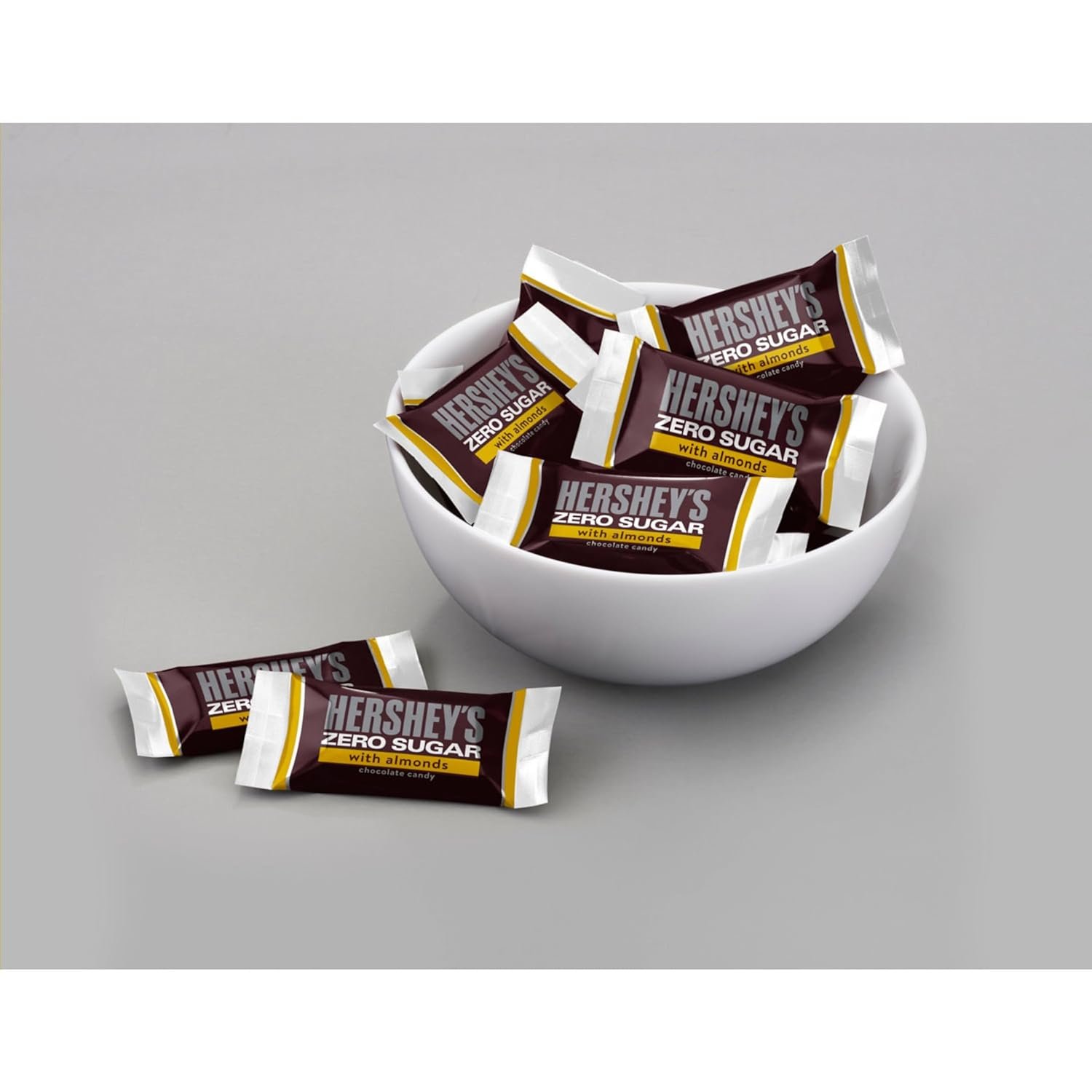 HERSHEY'S Zero Sugar Chocolate with Almonds Candy Bag, 3 oz - Image 5