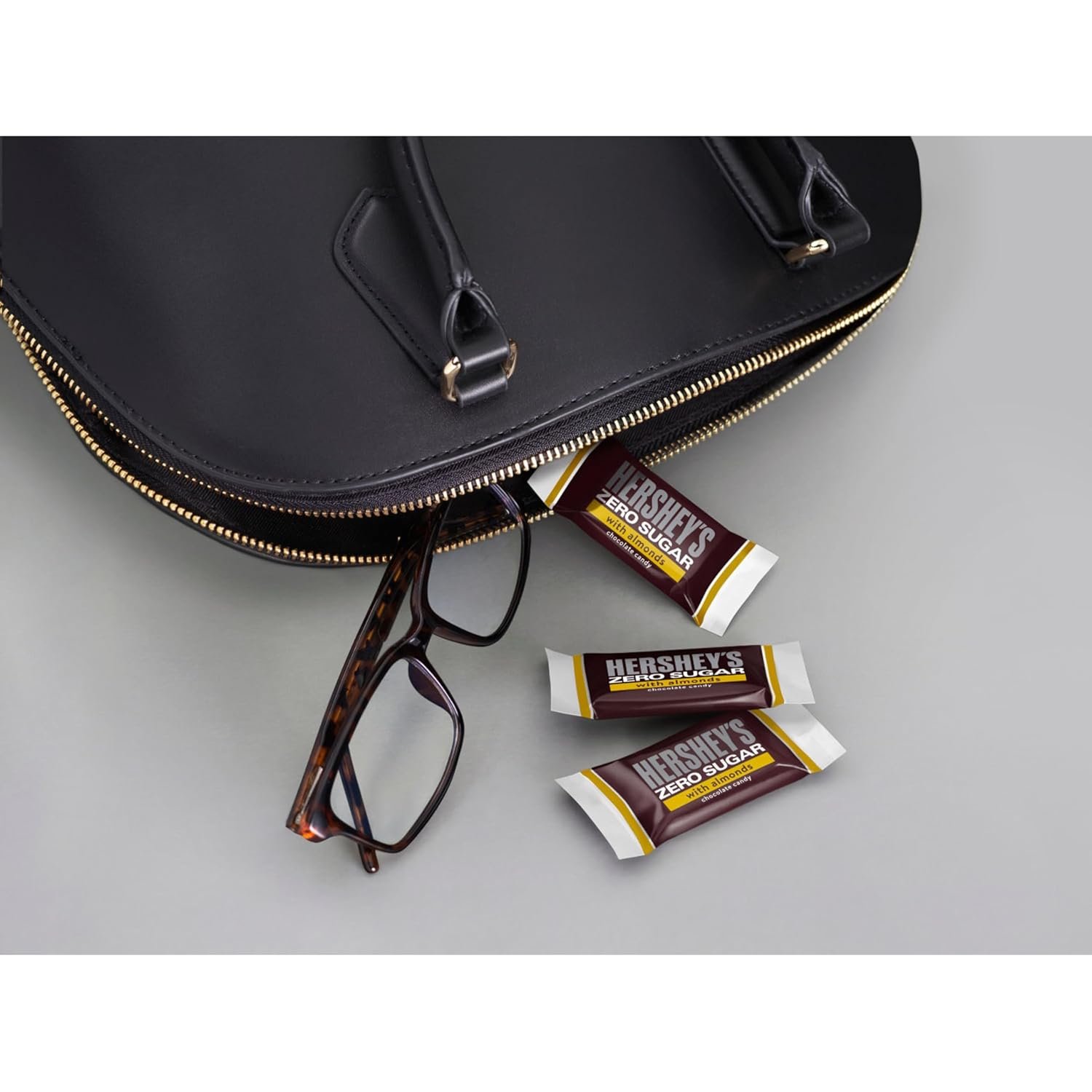 HERSHEY'S Zero Sugar Chocolate with Almonds Candy Bag, 3 oz - Image 6