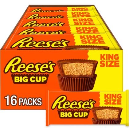REESE'S Big Cup Milk Chocolate King Size Peanut Butter Cups, Candy Packs, 2.8 oz (16 Count)