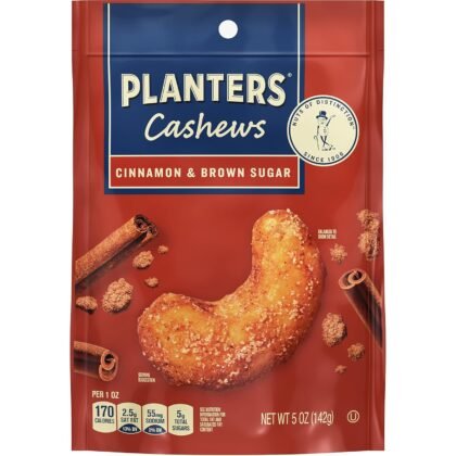 PLANTERS Cashews Cinnamon & Brown Sugar - Trail Mix Snack Pack - Snacks with Cinnamon & Brown Sugar, Snack Pack, Party Trail Mix, 5 Oz Bag