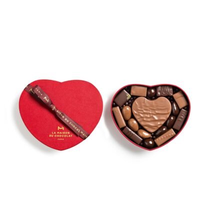 LA MAISON DU CHOCOLAT Heart Gift Box, Valentine's Day Luxury Heart Chocolate Gift Box for Romantic Gifting, Gourmet Milk and Dark French Chocolate (Small)