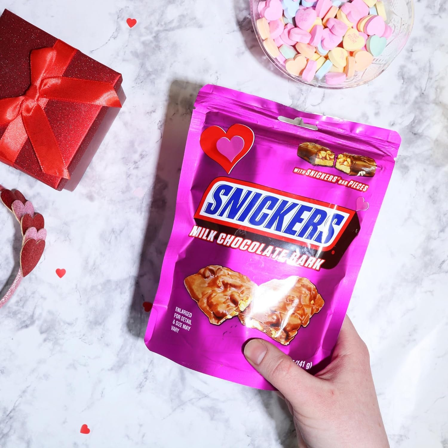 Morris National Inc Limited Edition Valentine’s Day Snickers Bark, Milk Chocolate Candy Bars with Peanuts and Caramel Inside, Party Favor Treats, 5 Ounces - Image 3