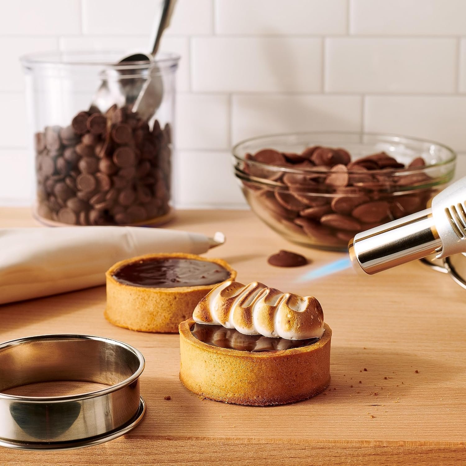 Ghirardelli Chocolate Company Milk Chocolate Wafers, 5lb. Bag (Pack of 1) - Image 6