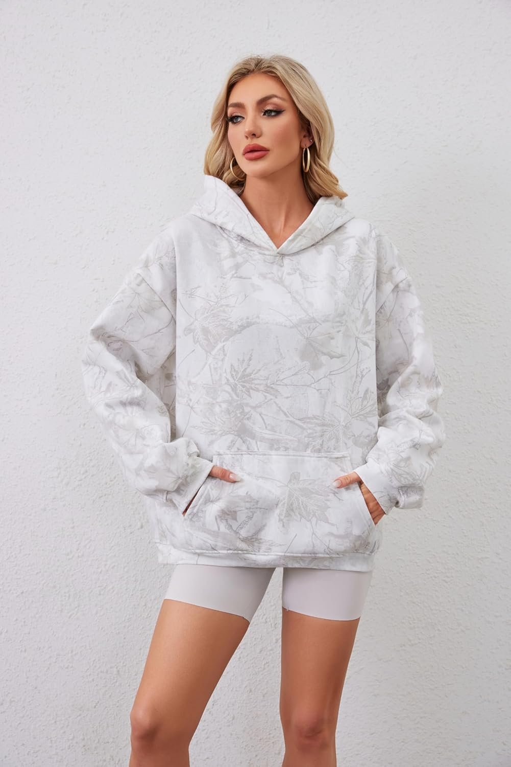 Women Camo Hoodies Maple Leaf Oversized Fleece Hooded Sweatshirt Loose Long Sleeve Pullover Top with Pocket Couple - Image 3